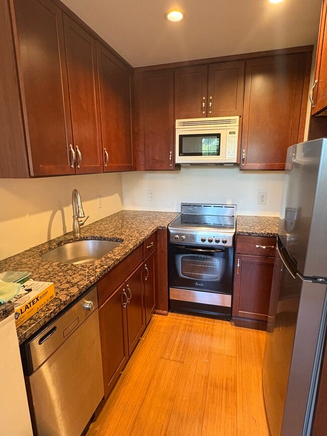 Photo - 20 Chapel St Unit Apt B803