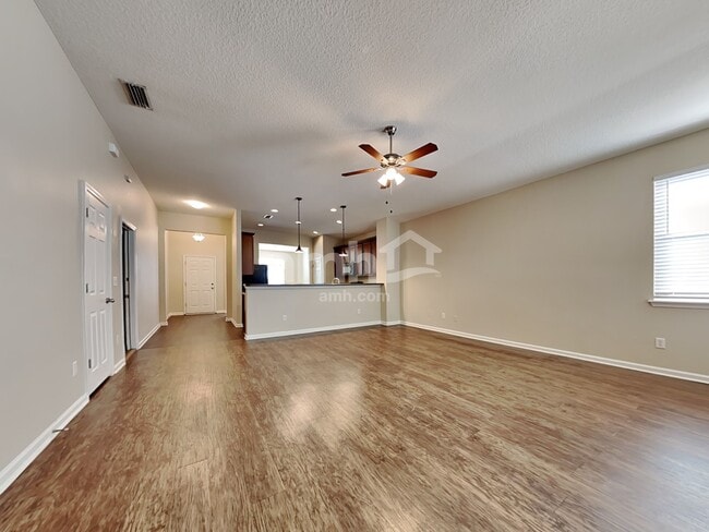 Photo - 809 N Garden Lake Dr