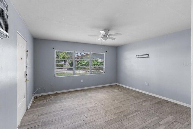 Photo - 1220 Sunshine Ave