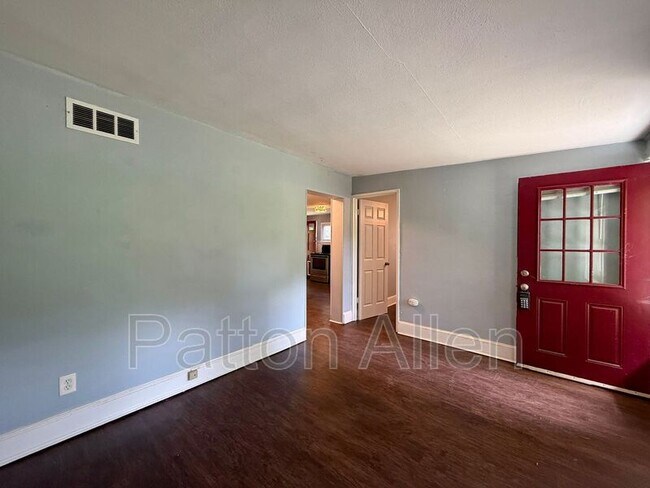 10 Miller Rd E Unit A