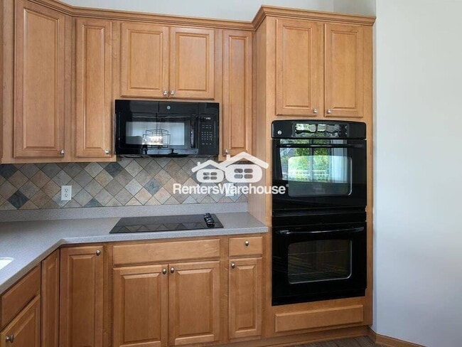 Photo - 9630 Independence Cir Unit 201
