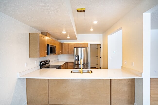 Photo - 1967 S Cherry Ln