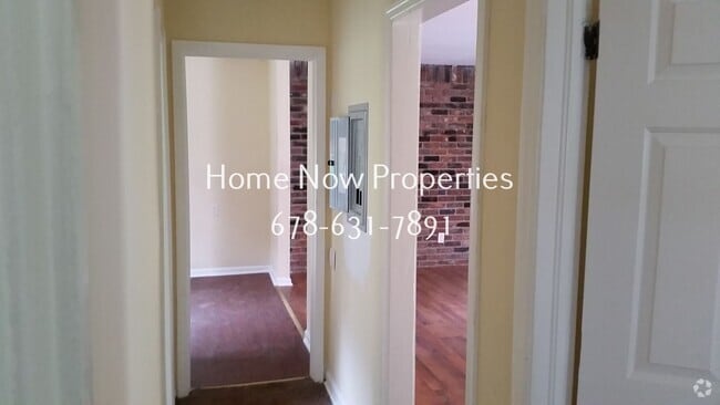 Building Photo - East Farris Ave Unit 1872 East Farris Ave Rental