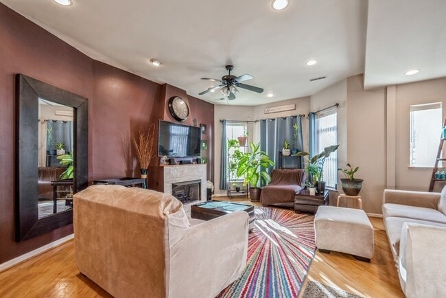 Photo - 4519 S Calumet Ave Unidad 1B