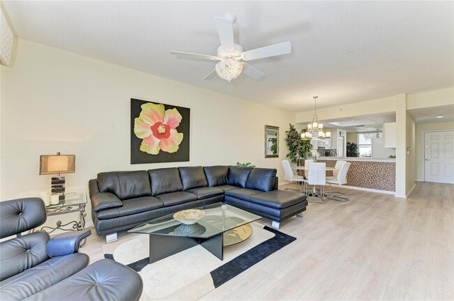 Photo - 5350 Hyland Hills Ave