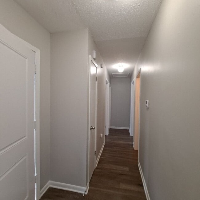 Photo - 606 Weaver Rd