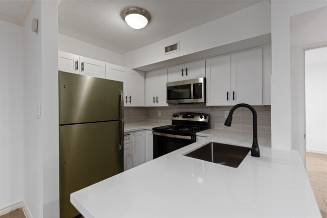 Photo - 5353 Institute Ln Unit 12