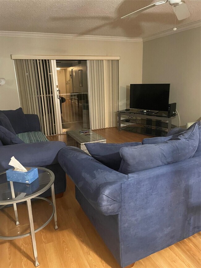 Photo - 604 NE 2nd St Unit 226