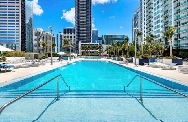 Building Photo - 951 Brickell Ave Unit 1109