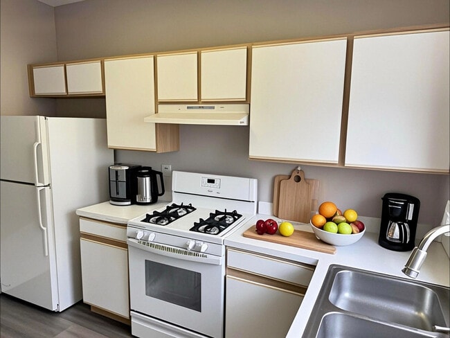 Photo - 1116 Village Center Pkwy