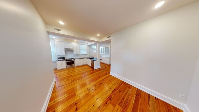 Photo - 2215 Monument Ave