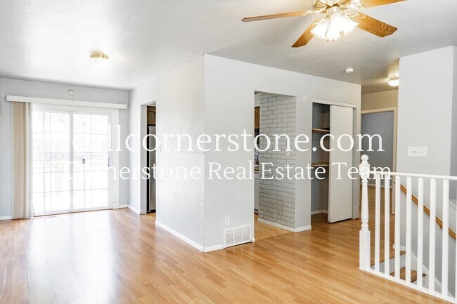 Photo - 4919 Sonata Dr