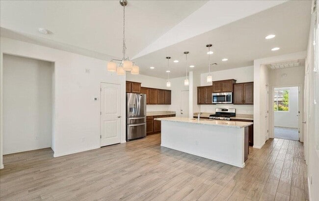 Photo - Lovely Two Bedroom Near Golf and Airport-Prescott