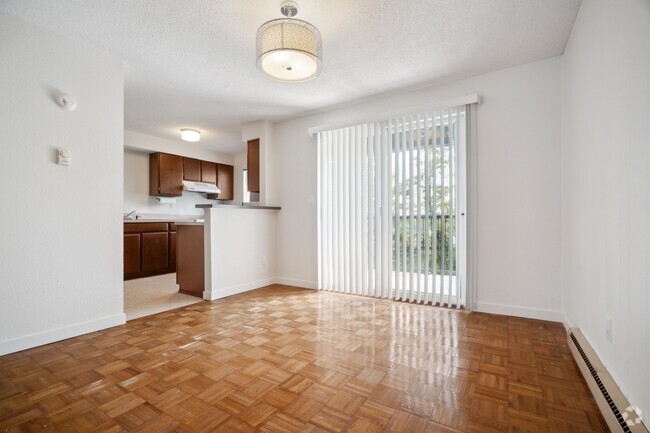 Building Photo - 3425 S 176th St Rental