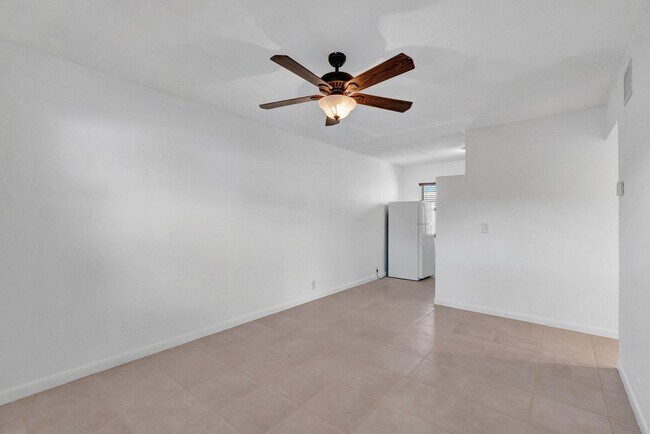 Photo - 706 SE 4th Ave