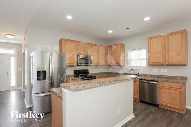 Photo - 61 Ashton Bluff Cir