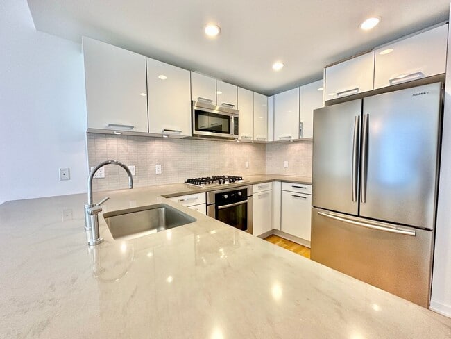 Photo - EPIC REA: GORGEOUS 1BD/ 1BA Condo w/ Amazing Views & Fabulous Rooftop