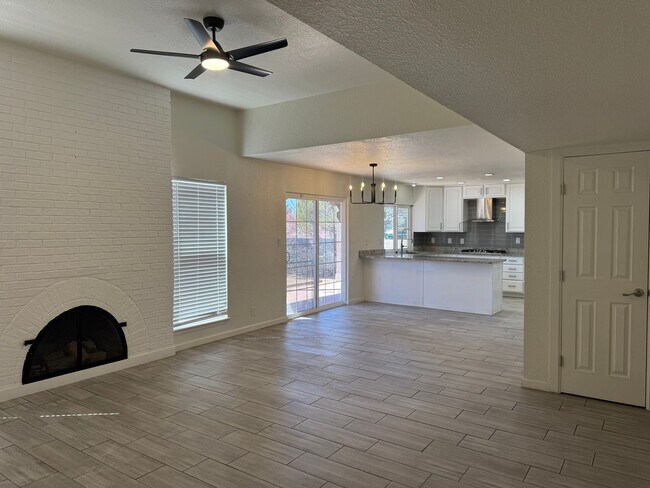 Photo - Academy Acres North 3 Bed Ready Now!