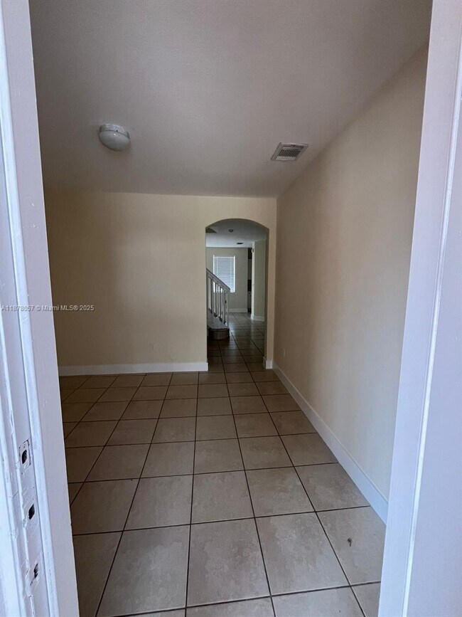 Photo - 10908 SW 240 Ln