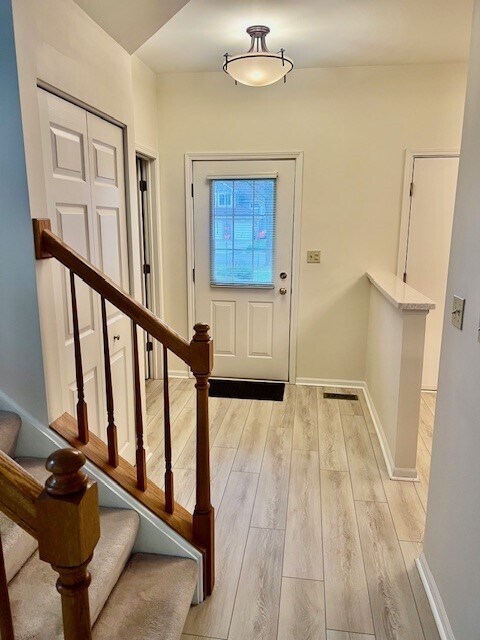 Photo - 2724 Odlum Dr