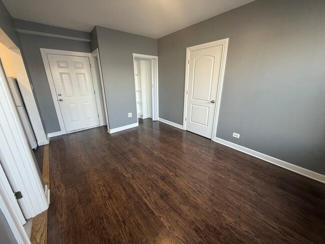 Photo - 3420 W Irving Park Rd Unit 28