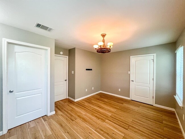 Building Photo - 298 Jack Rabbit Ln