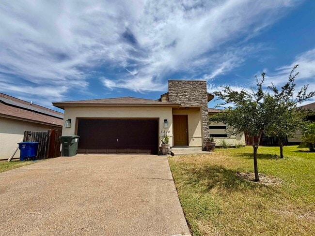 Building Photo - 5310 Hacienda Ln