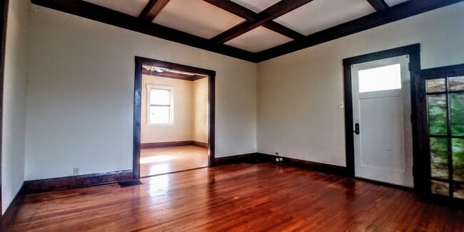 Photo - 2-Bed House | Linwood-Mt. Lookout | Available NOW!