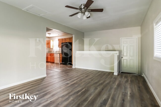 Photo - 6004 Farley Ave