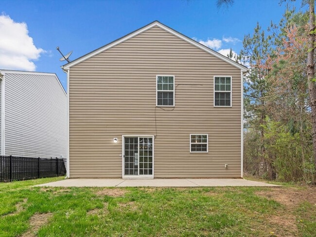 Photo - 6066 Benedict Pl