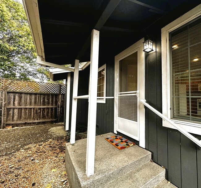 Photo - 705 Carlin Ct