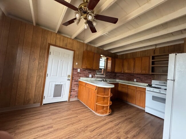 Photo - 1308 S Lea Ave