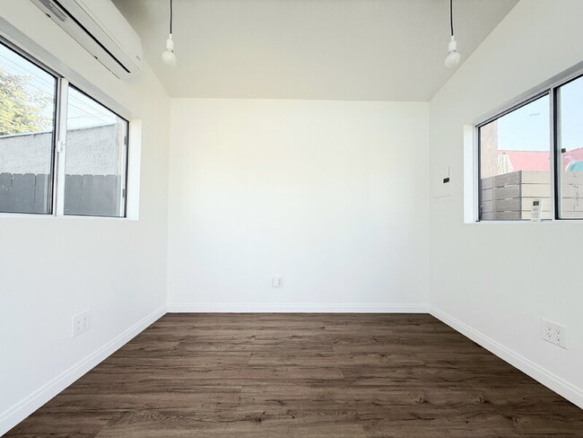 Photo - 6500 Arlington Ave