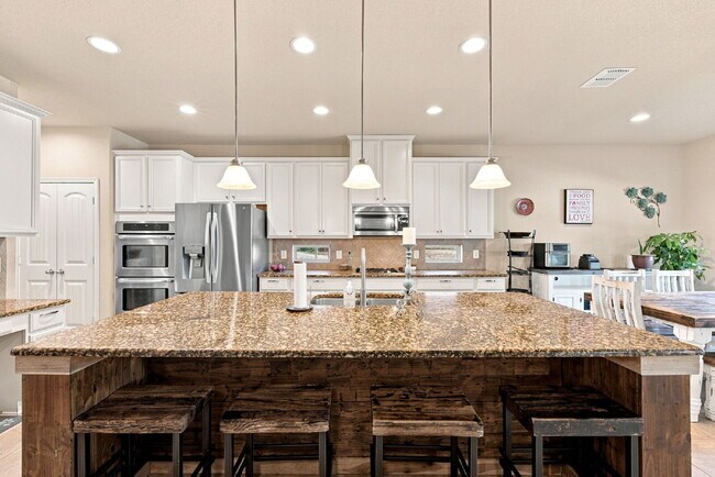 8951 Highland Dawn