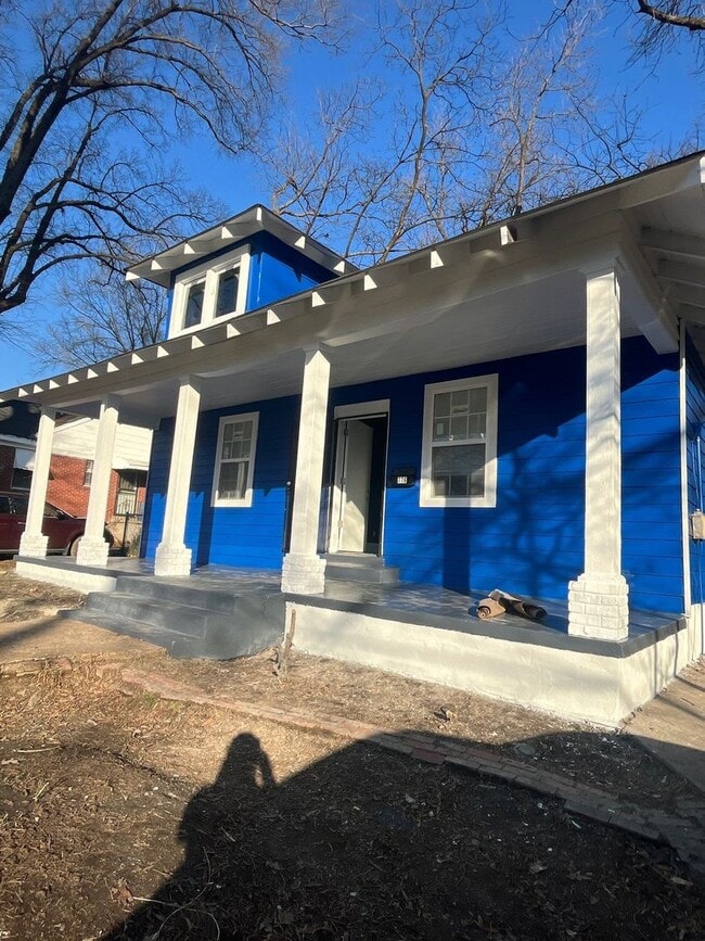 Building Photo - Fully Renovated Home on Pope Street – Section 8 Welcome