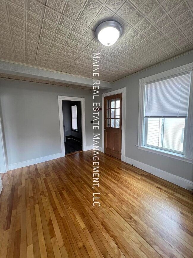 Photo - 591 Main St Unidad 10