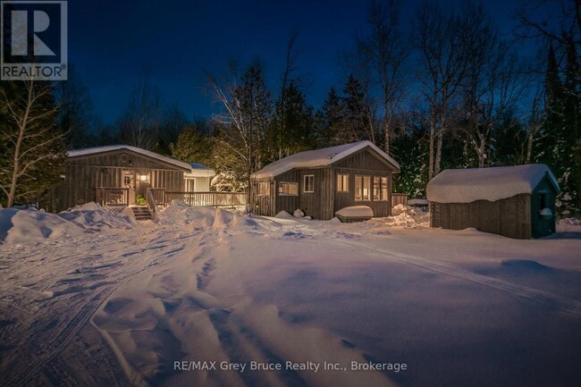 Photo - 102 Cape Chin North Rd