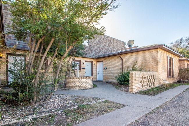 Photo - 2101 49th St Townhome