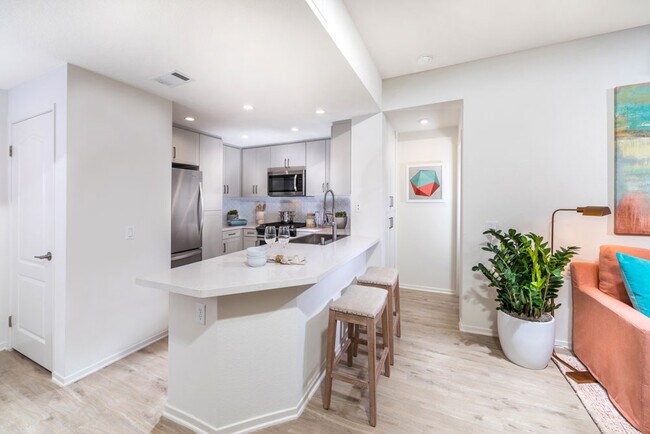 Newport Ridge Apartment Homes