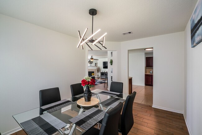 Photo - 16823 Blackberry Lily Ln