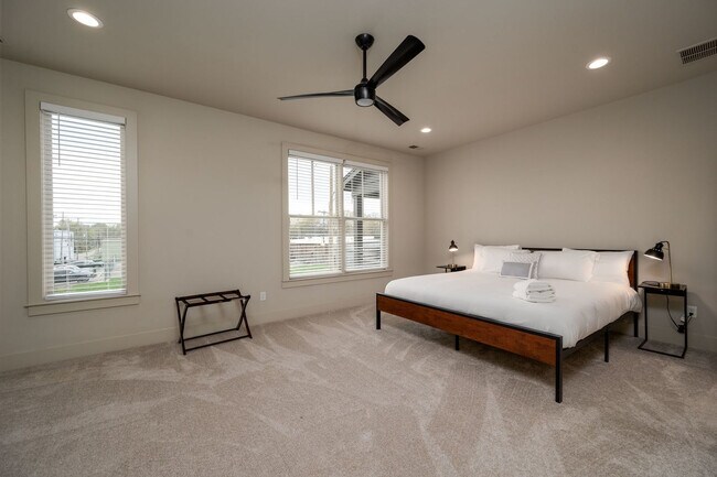 Photo - 750 Meda St Unit SI ID1608469P