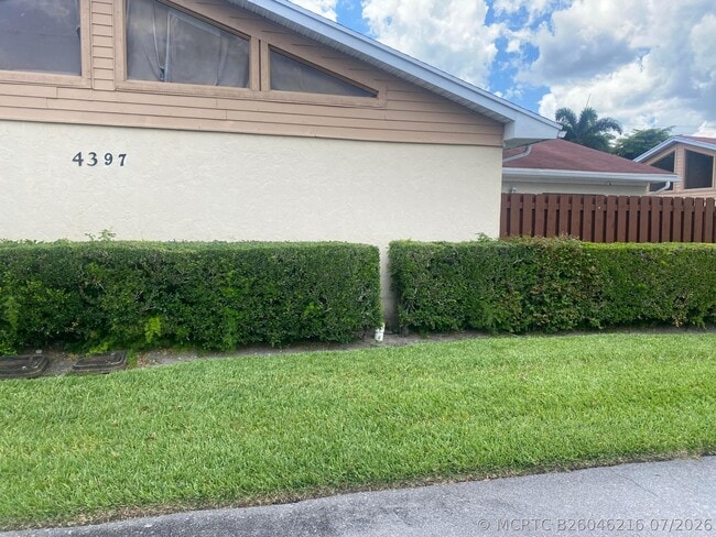Photo - 4397 Woodstock Dr