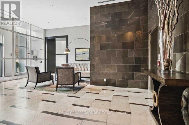 Photo - 212 Eglinton Ave E Unit 312