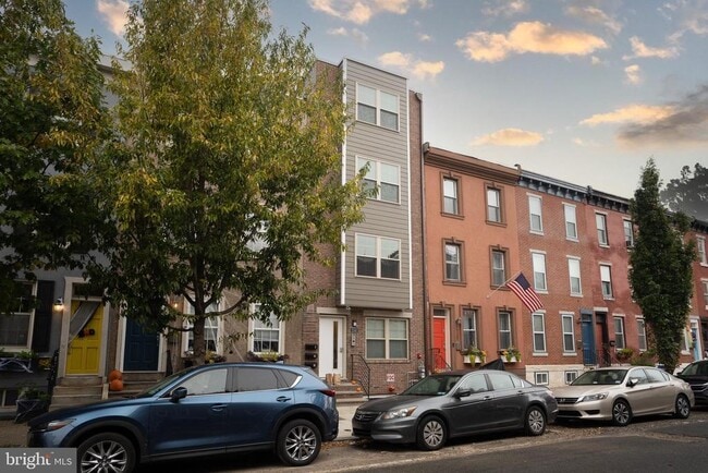 Building Photo - 2141 Christian St Unit 1 Rental