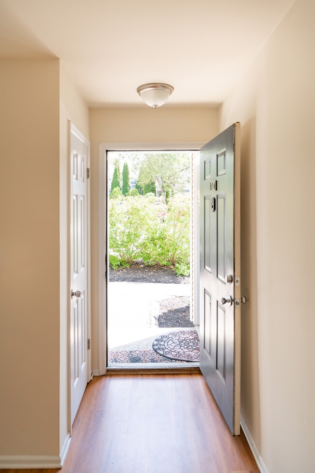 Photo - Brookside Garden Apartments