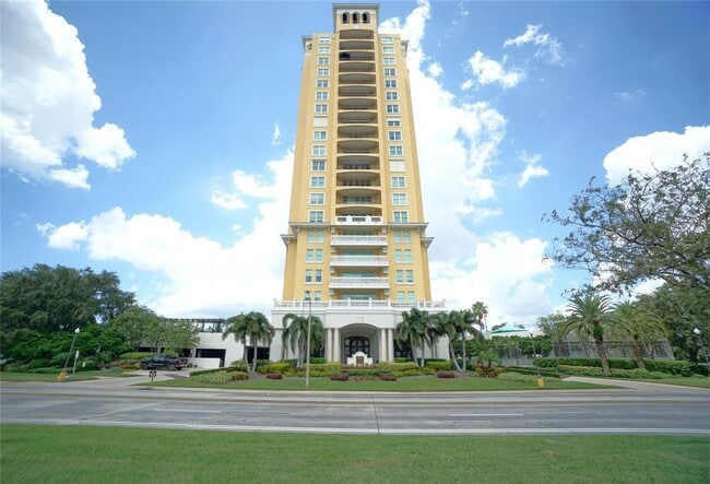 Building Photo - 345 Bayshore Blvd Unit 1810