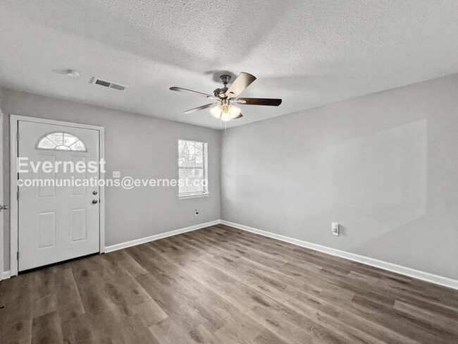 Photo - 6415 Riverdale Cove