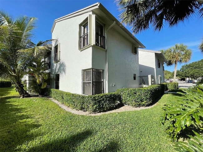 Photo - 4718 NW 22nd St Unit 4718
