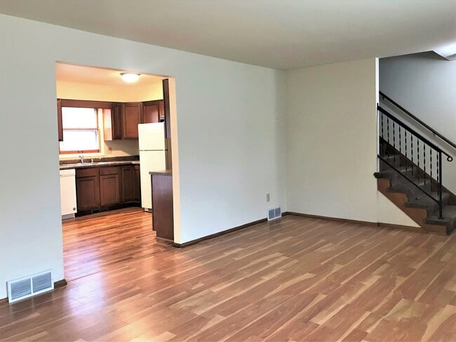 Photo - 2841 Coolidge St Unit 2841 Coolidge St