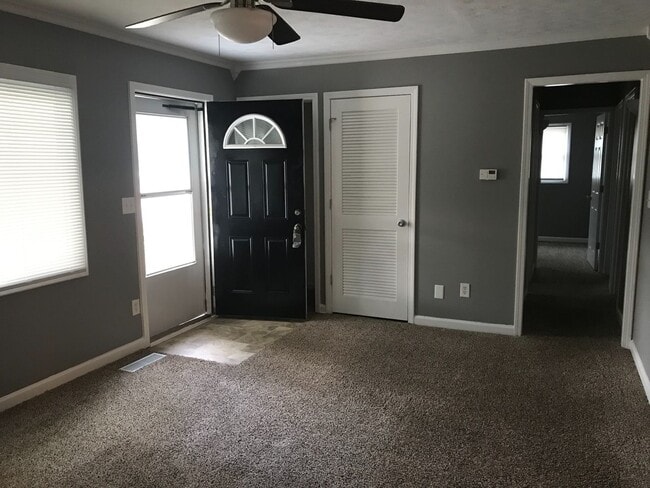 Photo - Eagledale - 3 BR home